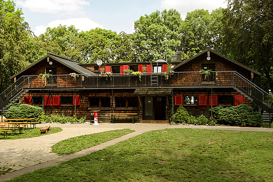 Schwarzhornhaus, Waldstetten